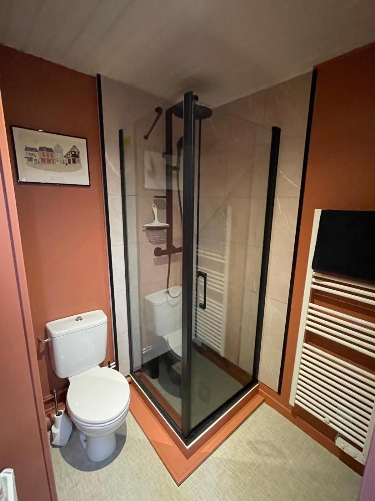 Cocon Urbain De Charme Villa Dinan Luaran gambar